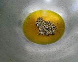 A picture of step 2 of Poi Chhenchheda.