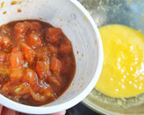 Foto del paso 6 de la receta: Tartar de Salmón marinado con vinagreta de Mango sobre Aguacate