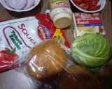 બર્ગર (Burger Recipe In Gujarati) રેસીપી સ્ટેપ1ફોટો