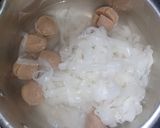 Foto langkah ke 2 dari resep Kwetiau Kering Bakso Ala Mie Bakso Bening.