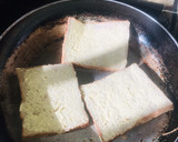 A picture of step 1 of Pan toasted bread🍞.