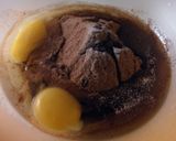 Foto del paso 1 de la receta: Brownie con chips de chocolate