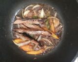 Foto langkah ke 5 dari resep Tumis Pindang Tongkol Saus Tiram.