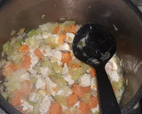 Foto del paso 3 de la receta: Garbanzos con pollo y arroz