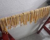 Foto del paso 4 de la receta: Fideos caseros de acelga y de zapallo anco
