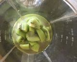 A picture of step 1 of Kiwi punch.