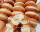 Foto langkah ke 2 dari resep Donat White Ring Buttermilk.
