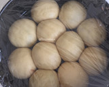 Foto langkah ke 6 dari resep Roti Sobek Ekonomis, satu Telur, lembut.