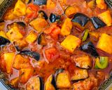 A picture of step 9 of Aubergine and Paneer Shaak.