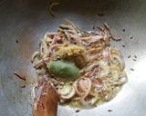 A picture of step 2 of Peshwari Chicken Korma.