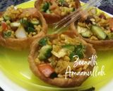 A picture of step 2 of Katori Bhelpuri Chaat.