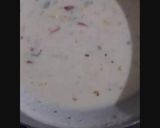 A picture of step 2 of Italian cheesy pasta.