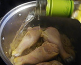 Foto del paso 1 de la receta: Pollo arvejado jugoso y sabroso