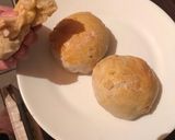 Foto del paso 5 de la receta: Panecitos con queso dentro 🤤🤤🤤