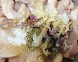 Hình bước làm 1 của món Thịt Kho Trứng Ngày Không Nắng