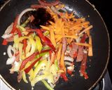 A picture of step 2 of Stir Fry Noodles.