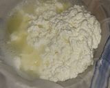 A picture of step 2 of Paneer milkmaid kalakand.