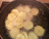 Foto del paso 4 de la receta: Calamar encebollado con guarnición de plátano frito