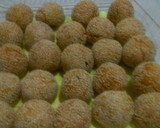Foto langkah ke 8 dari resep Bola ubi wijen.