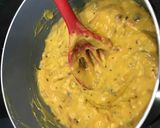 A picture of step 5 of Pithla/Jhunka/Zunka (gramflour porridge).