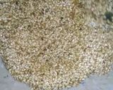 A picture of step 6 of Sesame seeds toffee.