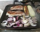 Foto del paso 3 de la receta: Filete y hortalizas a la plancha con mayonesa de ajo