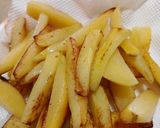 A picture of step 2 of Achari Aloo Baingan.