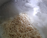 A picture of step 2 of Noodles Pocket With Spring Roll Wrapper.