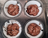 Foto del paso 3 de la receta: Torta de chocolate crujiente con sorpresa