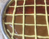 Foto del paso 7 de la receta: Pasta frola rústica de dulce de leche/ membrillo con harina leudante
