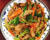 Hình bước làm 4 của món Mì xào chay không tinh bột