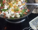 A picture of step 2 of Mix Veg Thepla.