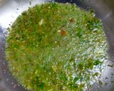 A picture of step 1 of Capsicum Masala.