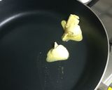 A picture of step 4 of Spinach and Mushroom Florentine.