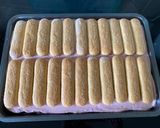 Málnakrémes tiramisu recept fázis 3 fotója