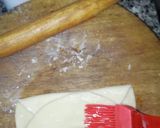 A picture of step 2 of Madakku pathiri(folded roti).