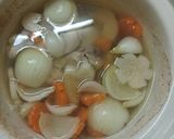 รูปขั้นตอนการทำที่ 5 ของ ซุปน่องไก่และผักต่างๆ ตุ๋น เมนูเด็ก 1 ขวบขึ้นไป