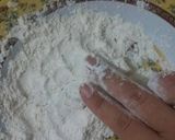 Foto langkah ke 3 dari resep Jamur Crispy Kriukk tepung racik sendiri.