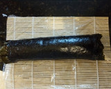 Foto del paso 10 de la receta: Sushi🍣 en casa🏠,(fácil y rico)