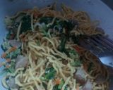 Foto langkah ke 2 dari resep Mie Goreng Jawa.