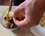 Foto del paso 5 de la receta: Cazuela de merluza y langostinos con su caldo