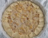 Une image de l'étape 17 de Tarte aux pommes caramélisé à la crème, coulis de caramel maison.