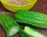 Foto langkah ke 1 dari resep Tumis Pare Udang Rebon.