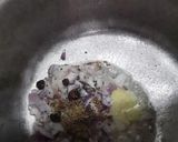 A picture of step 3 of Patoun waali Shaljum (Turnip with leaves).