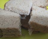 A picture of step 1 of Spicy brown bread upma.