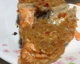 Salmon Fish Head with Spicy Lemongrass Paste recipe step 2 photo