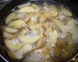 Foto langkah ke 1 dari resep Potato wedges (frozen).