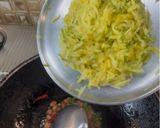 A picture of step 4 of Mangai Sadum / Raw Mango Rice.