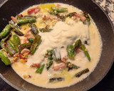 Foto del paso 8 de la receta: Espárragos verdes con salsa
