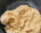 Foto langkah ke 4 dari resep Donat pisang wijen gluten free.